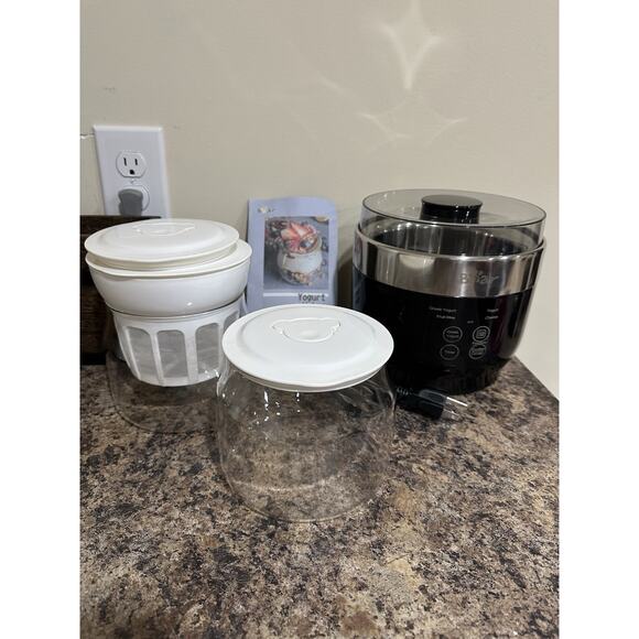 Bear SNJ-C10T1 Yogurt Maker Countertop Appliance Black EUC Works Great! - Picture 1 of 4